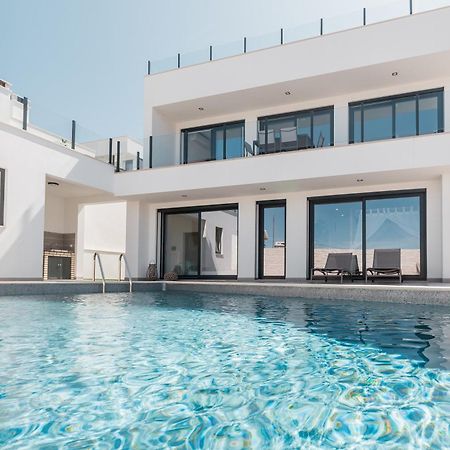Beach Villa With Ocean View 劳林哈 外观 照片