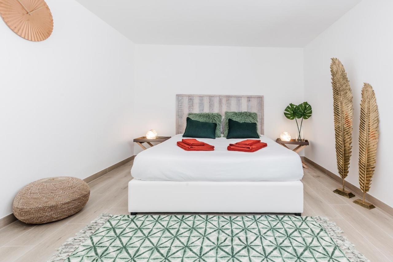 Beach Villa With Ocean View 劳林哈 外观 照片