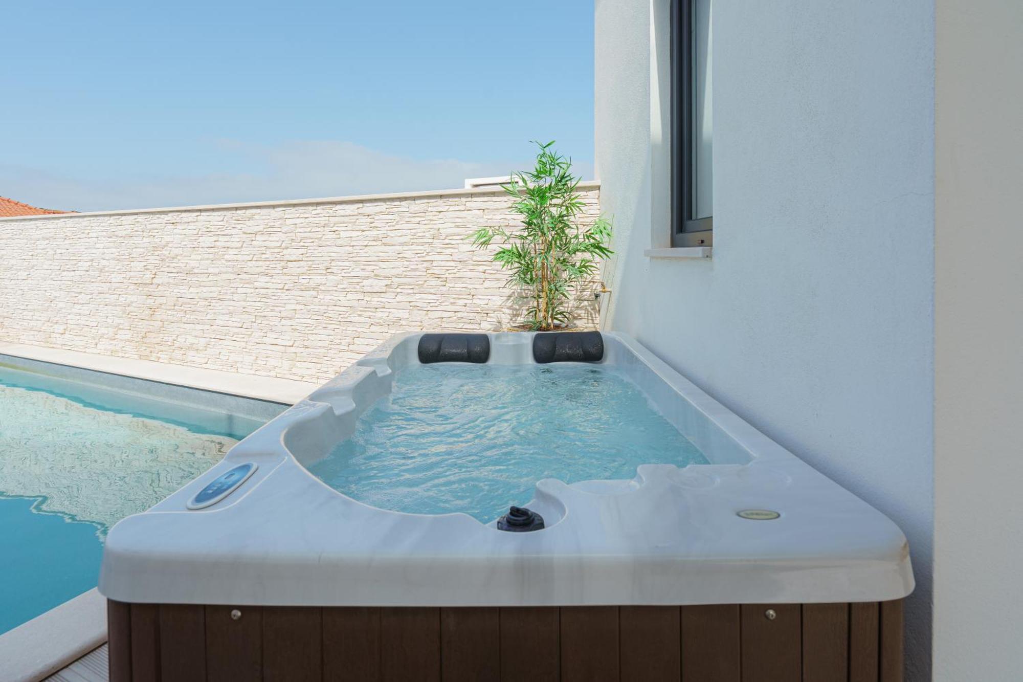 Beach Villa With Ocean View 劳林哈 外观 照片